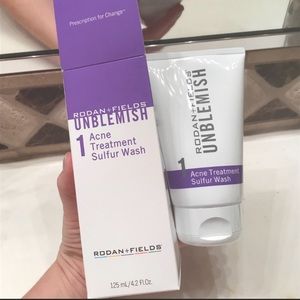 New- Rodan + Fields Unblemish Sulfur wash